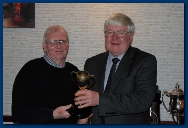 624x426 pixels (79K)